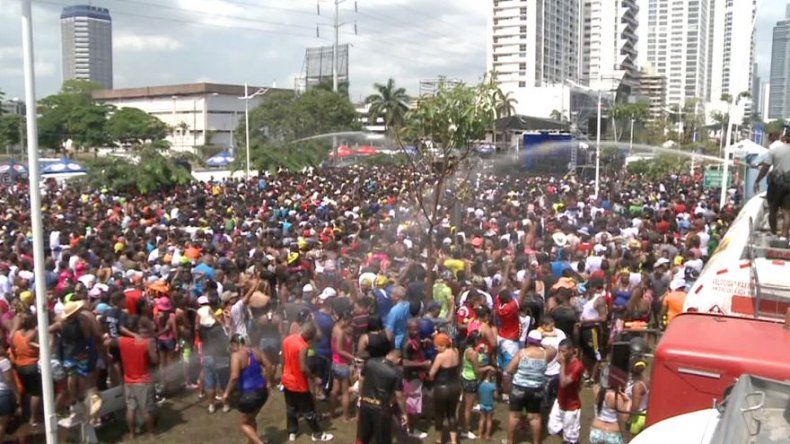 Suspensión de Ley Zanahoria entre las disposiciones para Carnaval