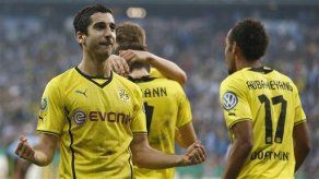 Dortmund avanza en Copa de Alemania