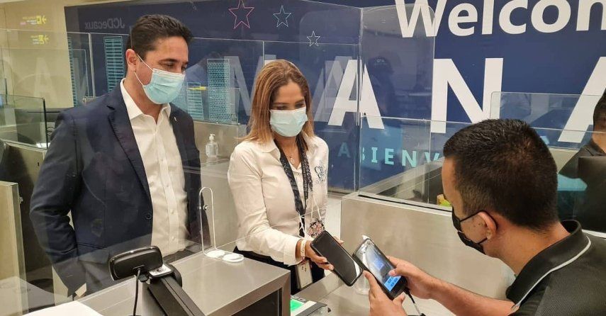 Para agilizar su ingreso a Panamá los pasajeros ya pueden presentar su declaración jurada digital.