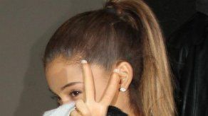 Ariana Grande se está quedando calva