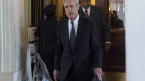 Mueller presenta nuevas acusaciones a dos altos cargos de la campaña de Trump