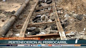 Evalúan conservación de los rieles antiguos localizados en Santa Ana