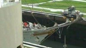 Regata en celebración del bicentenario cruza Canal panameño