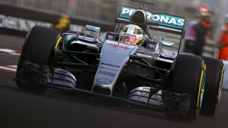 Hamilton entra líder en Austria en busca de nuevos récords con Mercedes