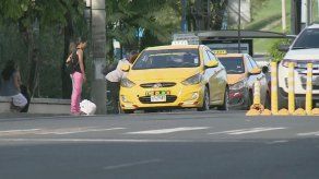 Escorcia considera que tanto Uber como transporte selectivo deben ser regulados