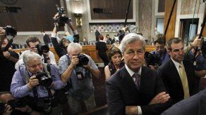 Director de JPMorgan: directivos podrían perder parte del sueldo