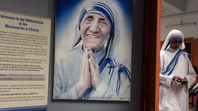 El papa canonizará en la Plaza de San Pedro a Teresa de Calcuta