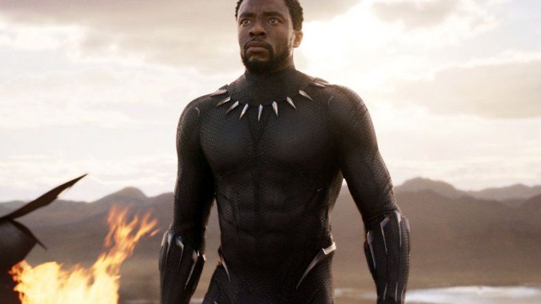 Chadwick Boseman conocido por interpretar al rey T’Challa en Black Panther. Chadwick Boseman conocido por interpretar al rey T’Challa en Black Panther.