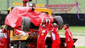 F1: Fernando Alonso choca con barrera en ensayos