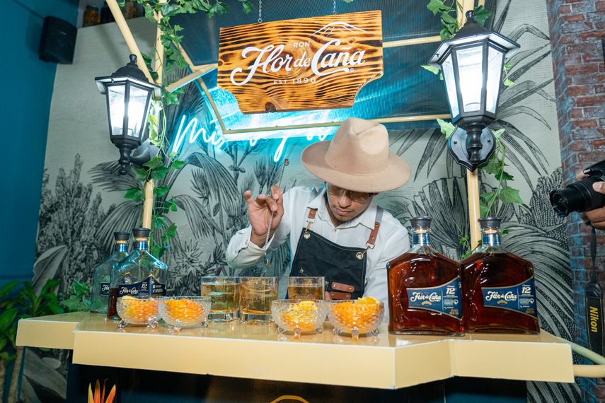 Los apasionados de la coctelería sostenible pueden unirse al Sustainable Cocktail Challenge de Ron Flor de Caña.