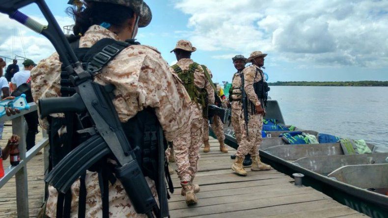 Gobierno y FARC definen programa de atención menores que salgan de guerrilla