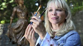 Tras Aterradora Lucy