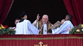 El papa Francisco. El papa Francisco.