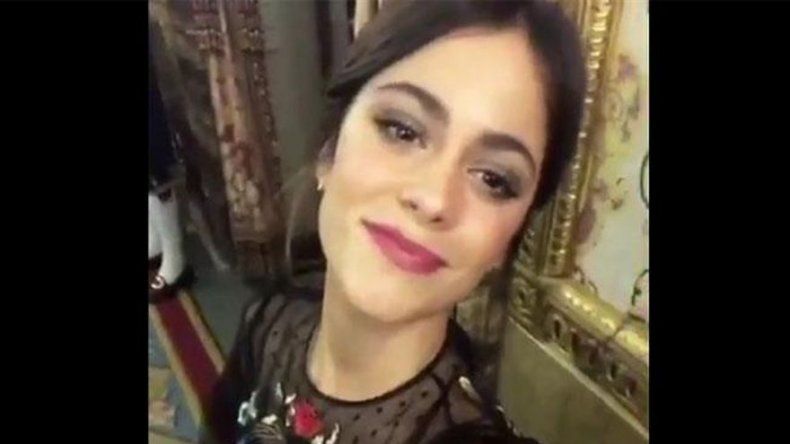 Martina Stoessel se codea con los Reyes de España, pero sin su novio