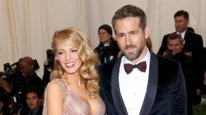 Todo lo que hace Ryan Reynolds para hacer reír a su mujer