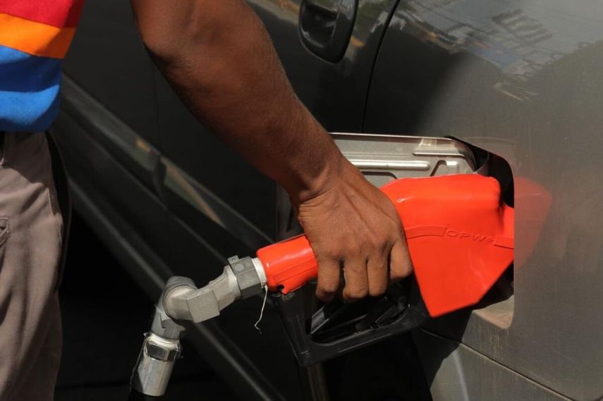 El Gobierno Nacional detalló que el presupuesto para el subsidio de combustible para autos particulares es B/.50