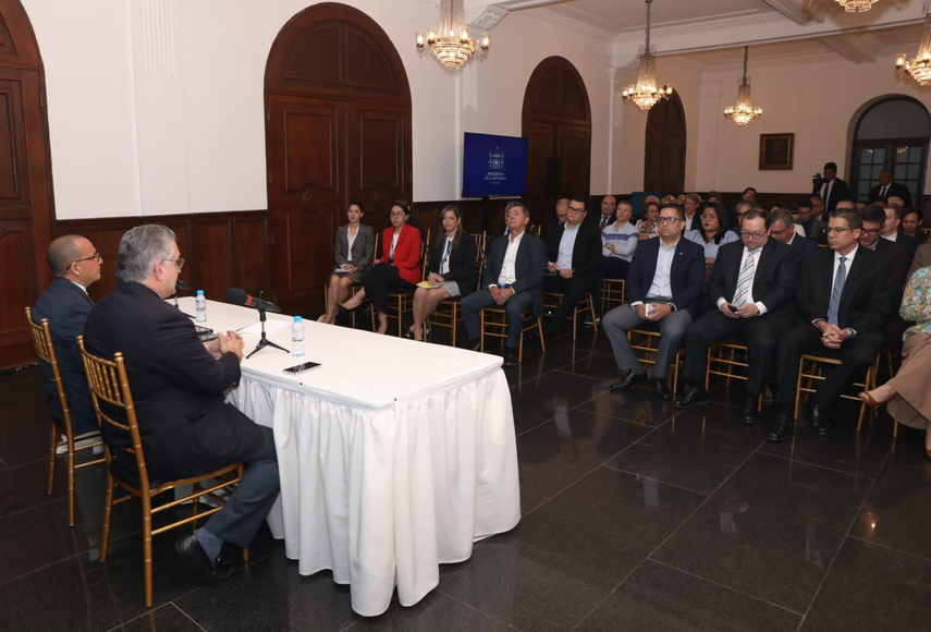 Presidente Mulino revela a empresas generadoras