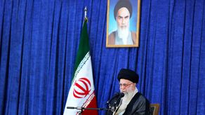 La Armada estadunidense culpa a Irán por una serie de ataques con minas que dañaron buques tanqueros en 2019, así como por un fatal ataque con dron contra un tanquero vinculado con Israel en el que murieron dos tripulantes europeos en 2021.