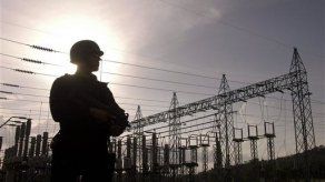 Aprueban reglamento para intercambio de energía con Colombia