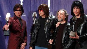 Muere Tommy Ramone