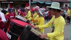 Color y música en honor al Santo Niño en la ciudad filipina de Cebú
