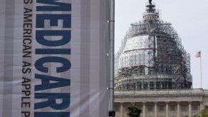 Polémica en EEUU por plan de pago de medicamentos anticáncer