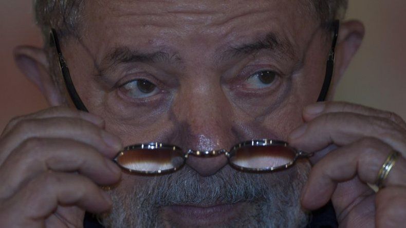Lula niega ante un juez haber intentado obstruir investigación del escándalo Petrobras