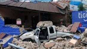 Al menos 39 muertos y 15 heridos deja violento terremoto en Guatemala
