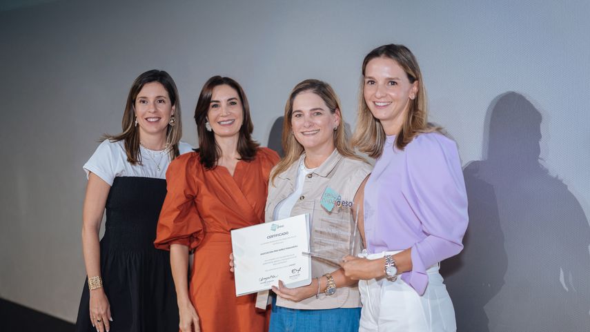 Premiación a fundaciones por CAPADESO. Premiación a fundaciones por CAPADESO.