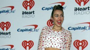 Miley Cyrus ayuda a encontrar una casa a una de sus concursantes de ¨The Voice¨