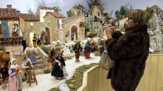 Pueblo francés quiere romper récord con pesebre gigante