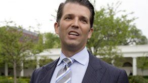 Trump Jr. no recuerda hablar sobre Rusia con su padre