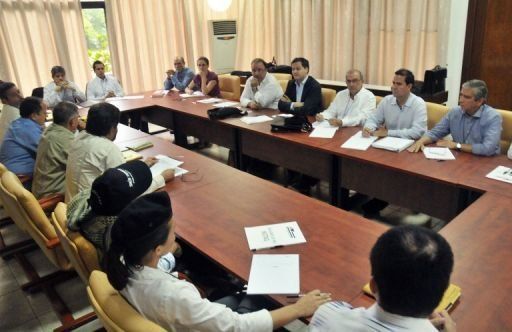 Las FARC acusan a jefe ganadero colombiano de intentar sabotear foro