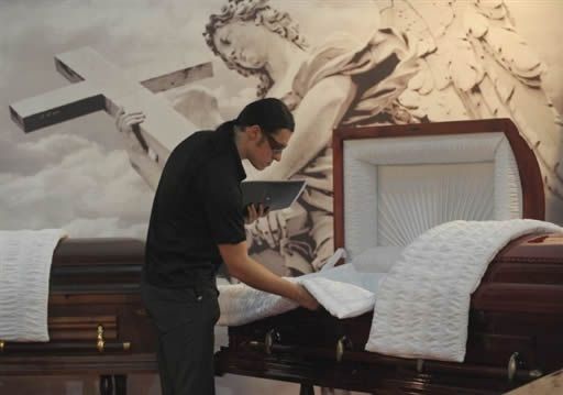 Mujer en EEUU aparece viva después de su funeral
