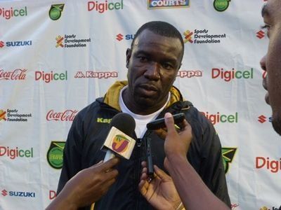 Técnico Whitmore de Jamaica espera un partido complicado