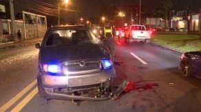 Conductor colisiona dos autos en vía José Agustín Arango, un herido