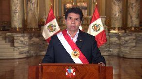 Justicia de Perú allana Palacio de Gobierno en busca de cuñada del presidente Castillo