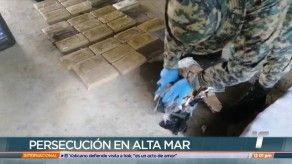 Tras persecución en alta mar en Darién incautan 83 paquetes de droga Tras persecución en alta mar en Darién incautan 83 paquetes de droga