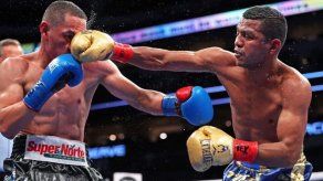 Mexicano Estrada toma revancha ante Chocolatito González en pelea por títulos supermosca