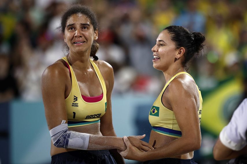 Ana Patricia y Duda logran el segundo oro femenino de voley playa para Brasil. EFE
