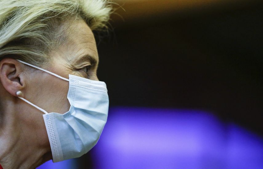 La Comisión dijo que también quiere medidas a largo plazo para preparar a la UE para posibles cambios de precio similares