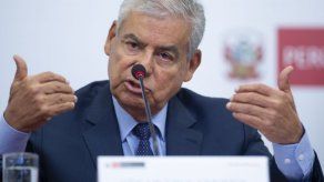 Exprimer ministro de Perú recibió 320.000 dólares de Odebrecht
