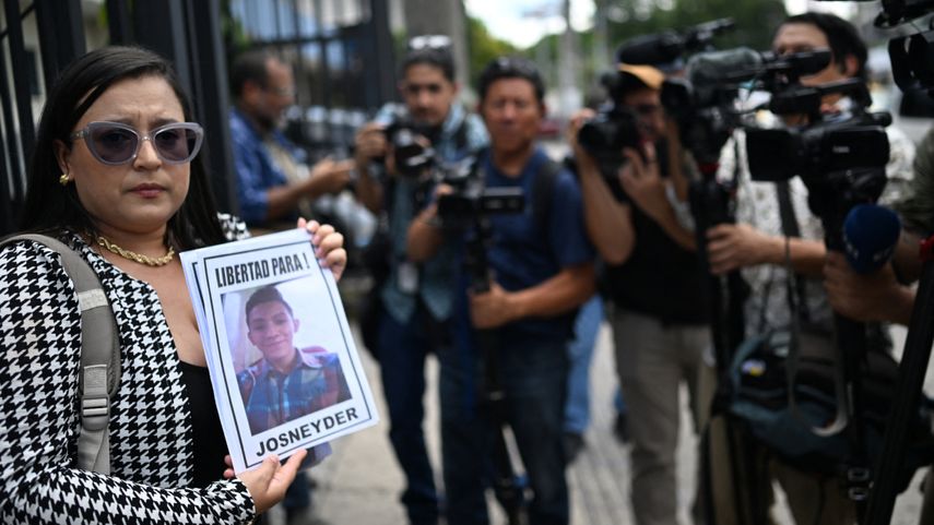 Familiares de venezolanos detenidos&nbsp;