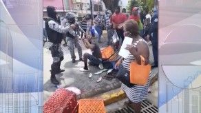 Vendedor de pescado narra su versión sobre incidente con unidades lince en Colón Vendedor de pescado narra su versión sobre incidente con unidades lince en Colón