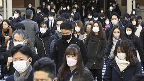 El cambio planificado marcará un importante punto de inflexión en la política de Japón contra el COVID-19.