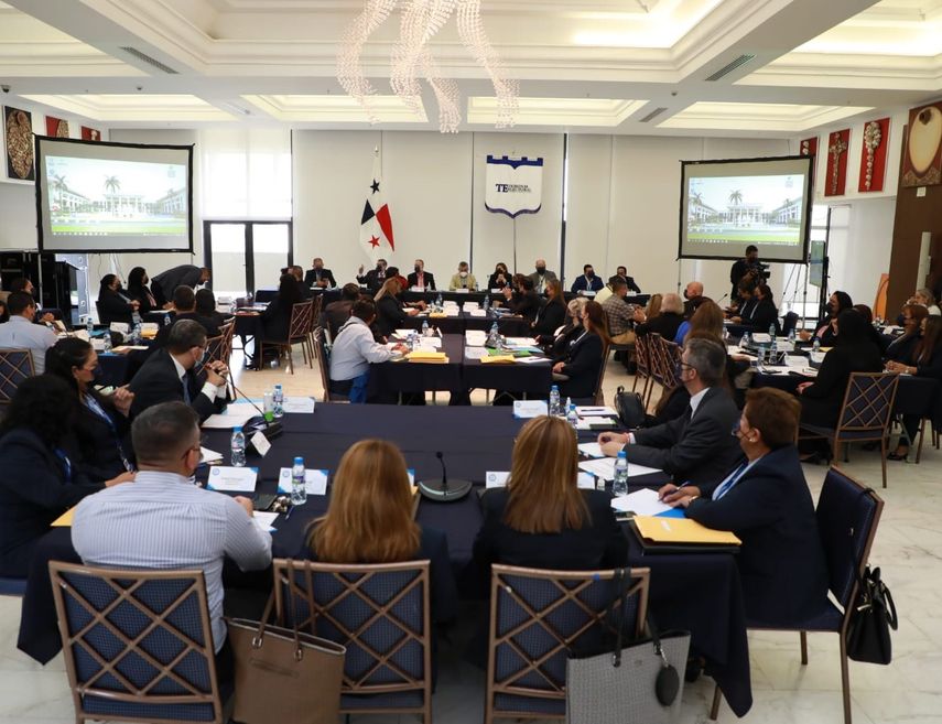 Primera reunión de trabajo de Plagel.