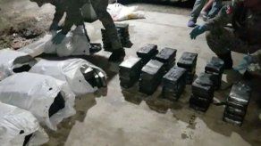 Incautan 359 paquetes de droga en Guna Yala Incautan 359 paquetes de droga en Guna Yala