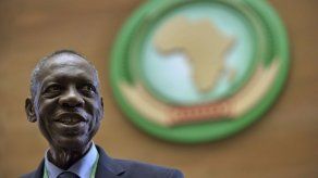 Issa Hayatou pierde presidencia de Confederación Africana