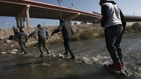 Estados con gobiernos conservadores han argumentado que retirar el Título 42 provocará un aumento de migrantes en sus estados.