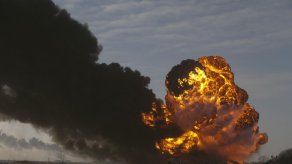 Se descarrila e incendia tren en Dakota del Norte